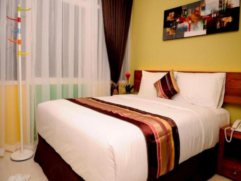 Biz Boulevard Hotel Manado Zewnętrze zdjęcie