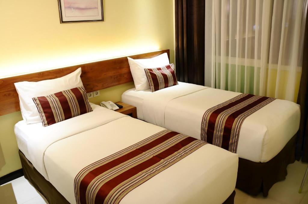 Biz Boulevard Hotel Manado Zewnętrze zdjęcie
