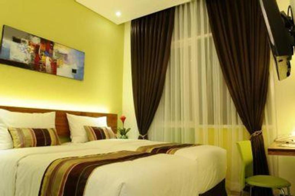 Biz Boulevard Hotel Manado Zewnętrze zdjęcie